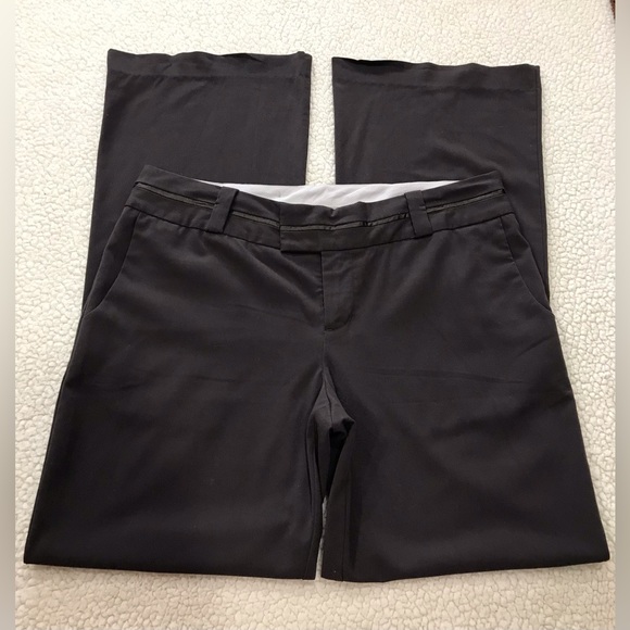 Mossimo Stretch Brown Chino Dress Slacks Pants 
Size 10 / 12 Medium / Large - Picture 1 of 10